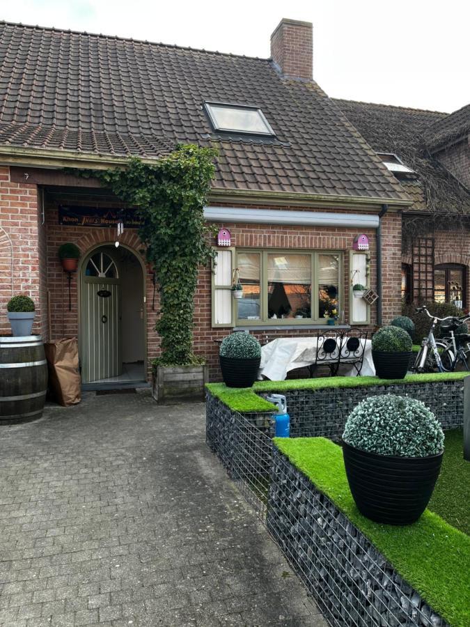Khon Thai'S House Brugge Extérieur photo